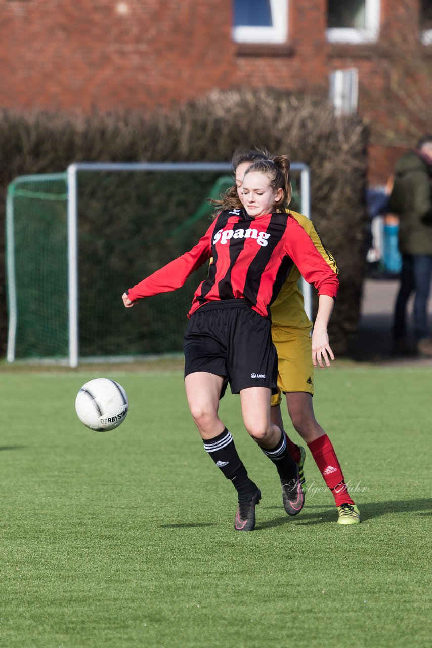 Bild 88 - B-Juniorinnen SG Weststeinburg/Bei - SV Fisia 03 : Ergebnis: 1:2